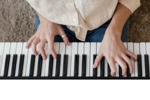 Consejos para relajar las manos al tocar piano