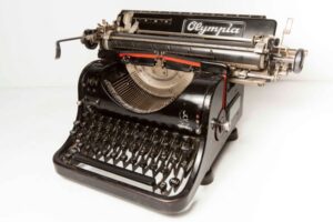Listado completo: Piezas clave de la máquina de escribir